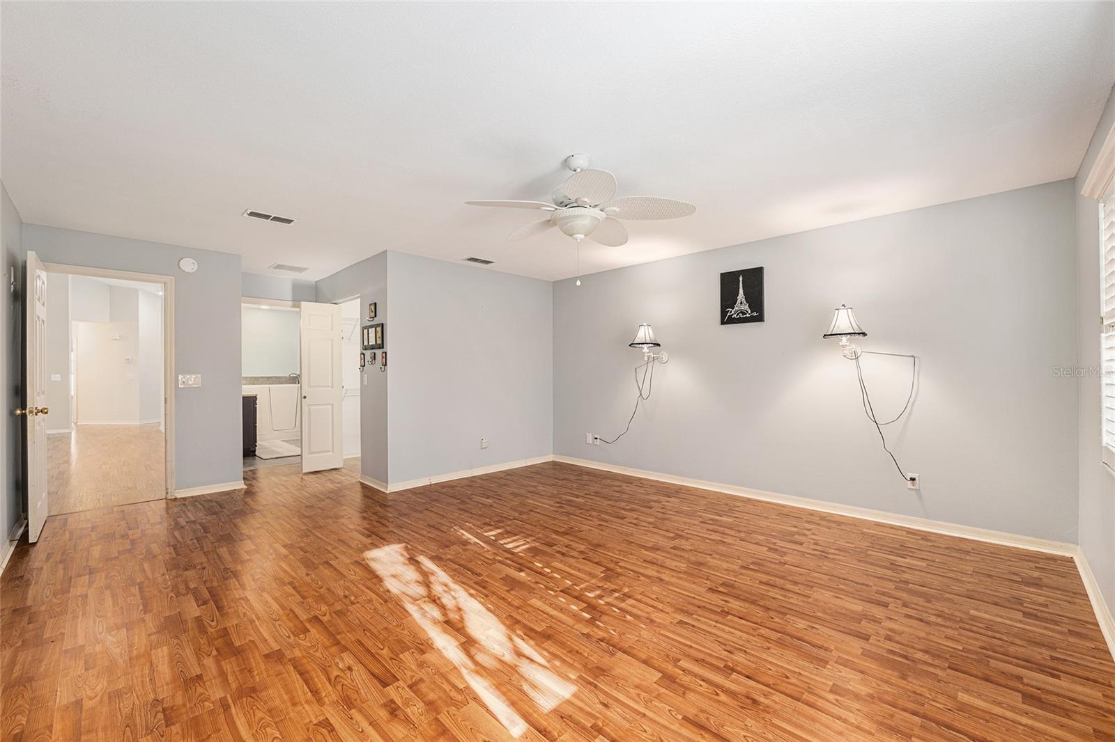 Image 21 of 42 For 9526 92nd Place Road