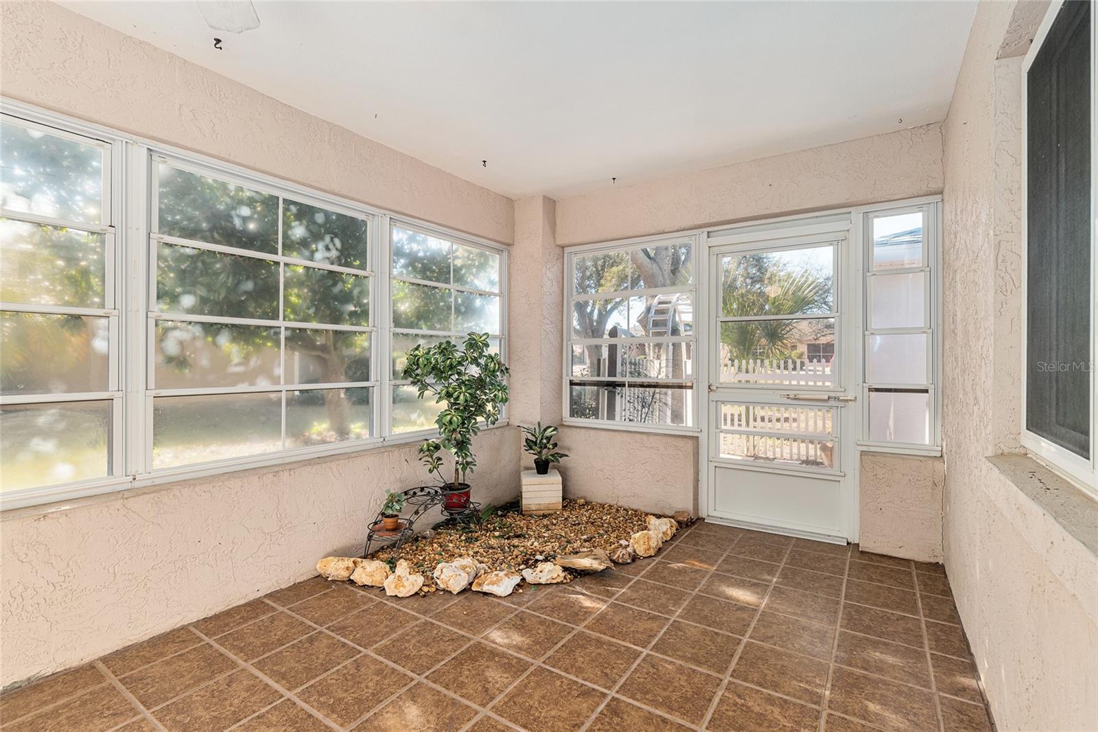 Image 36 of 42 For 9526 92nd Place Road