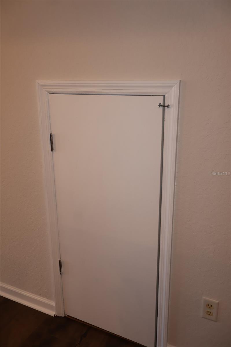 Image 23 of 36 For 4953 45th Circle