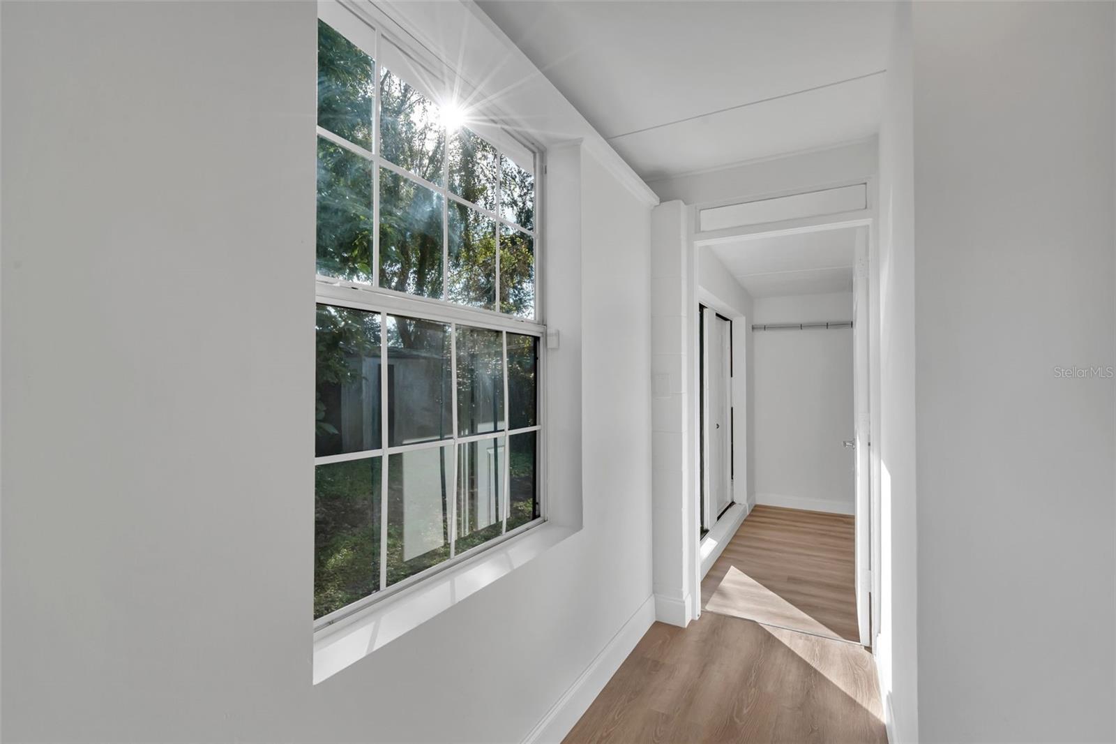 Image 15 of 31 For 833 Pinedale Avenue