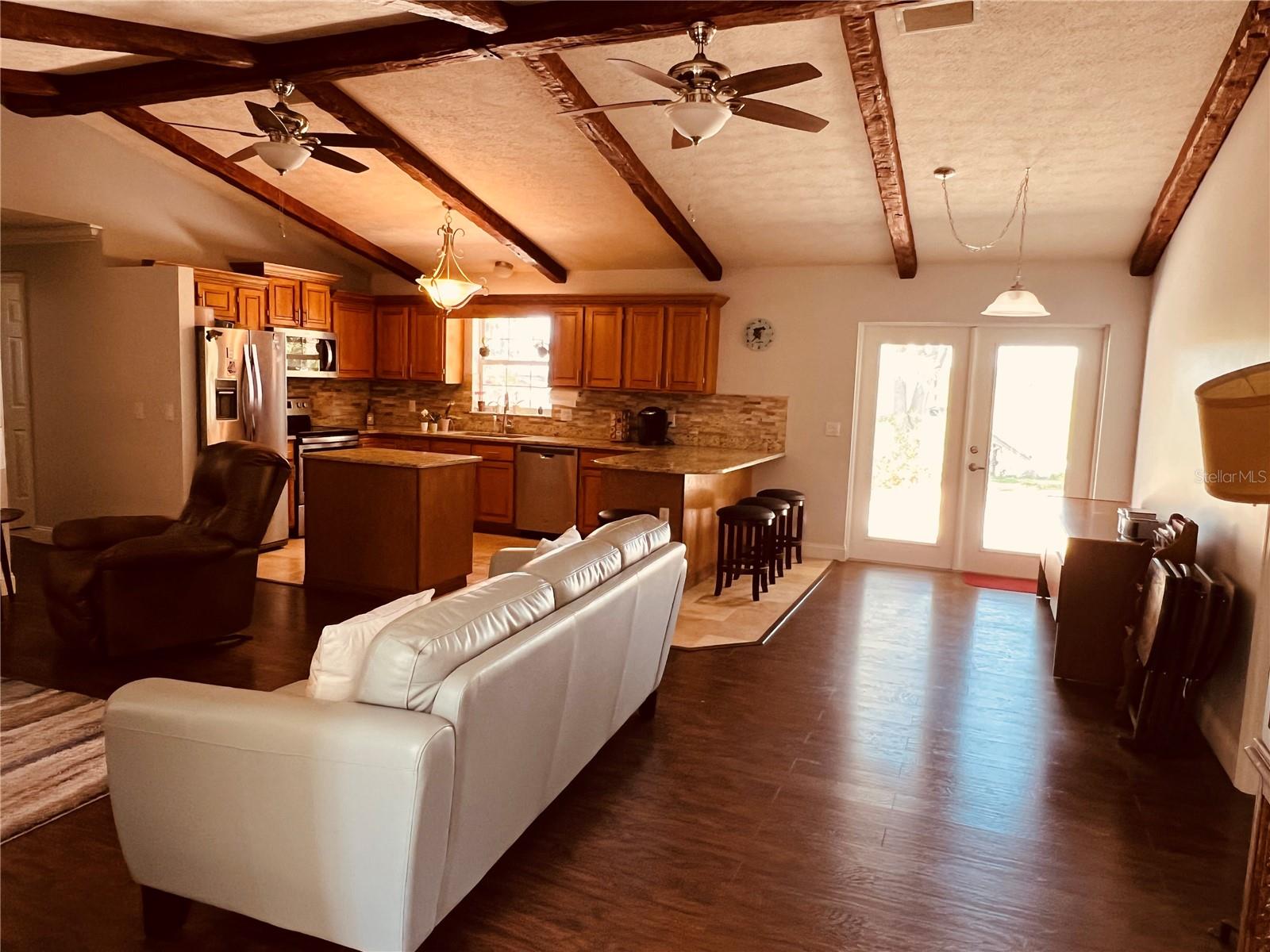 Image 17 of 40 For 7961 Riverbend Road