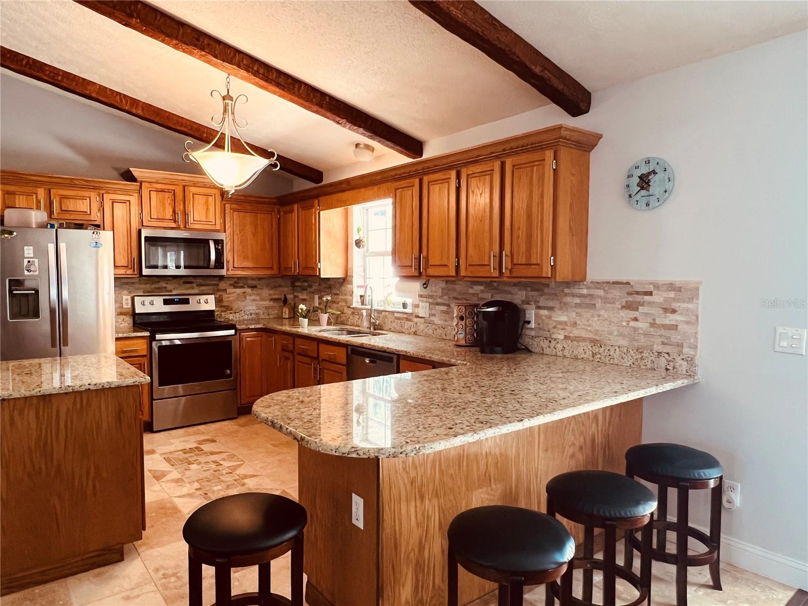 Image 18 of 40 For 7961 Riverbend Road