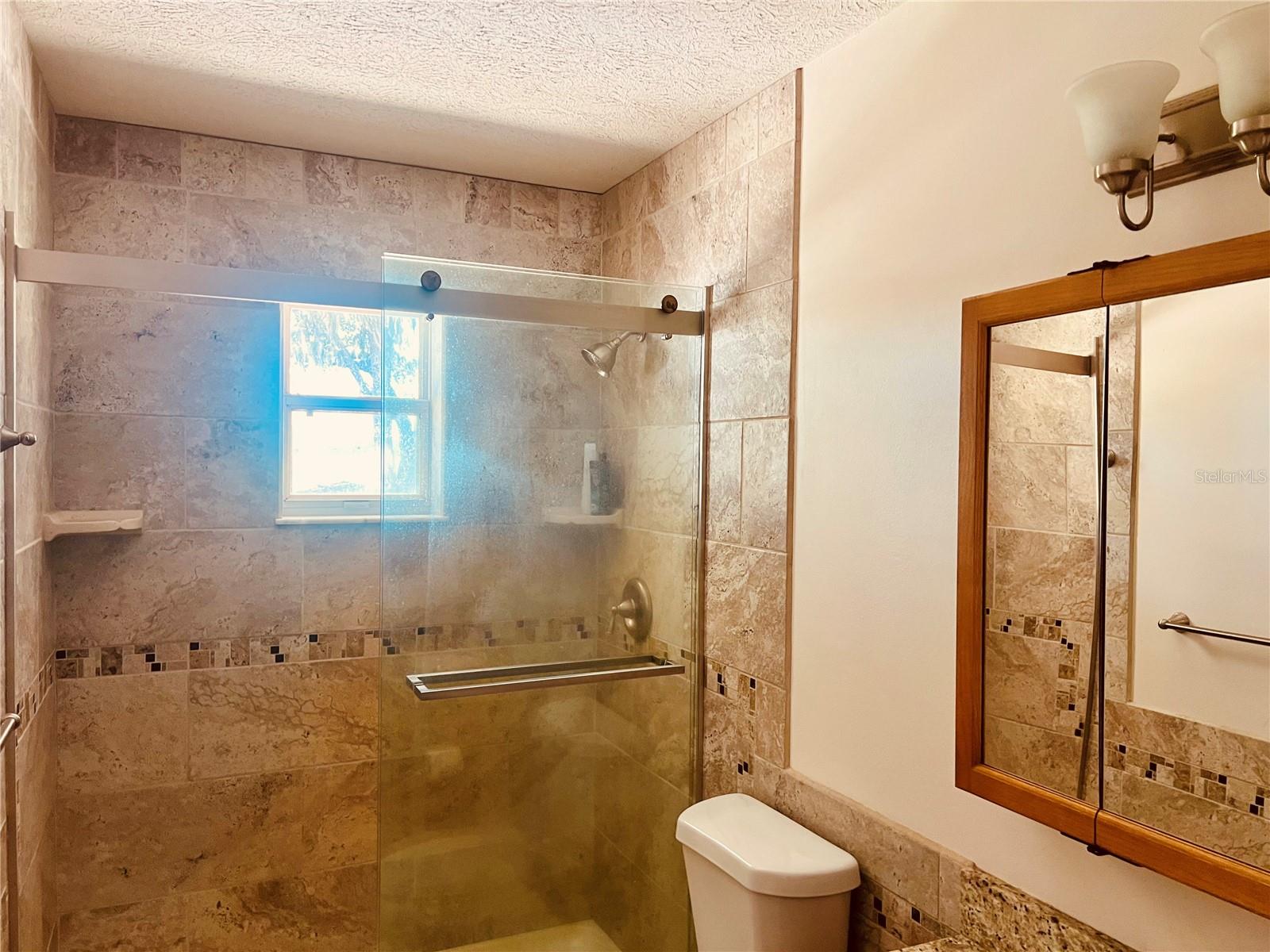 Image 29 of 40 For 7961 Riverbend Road