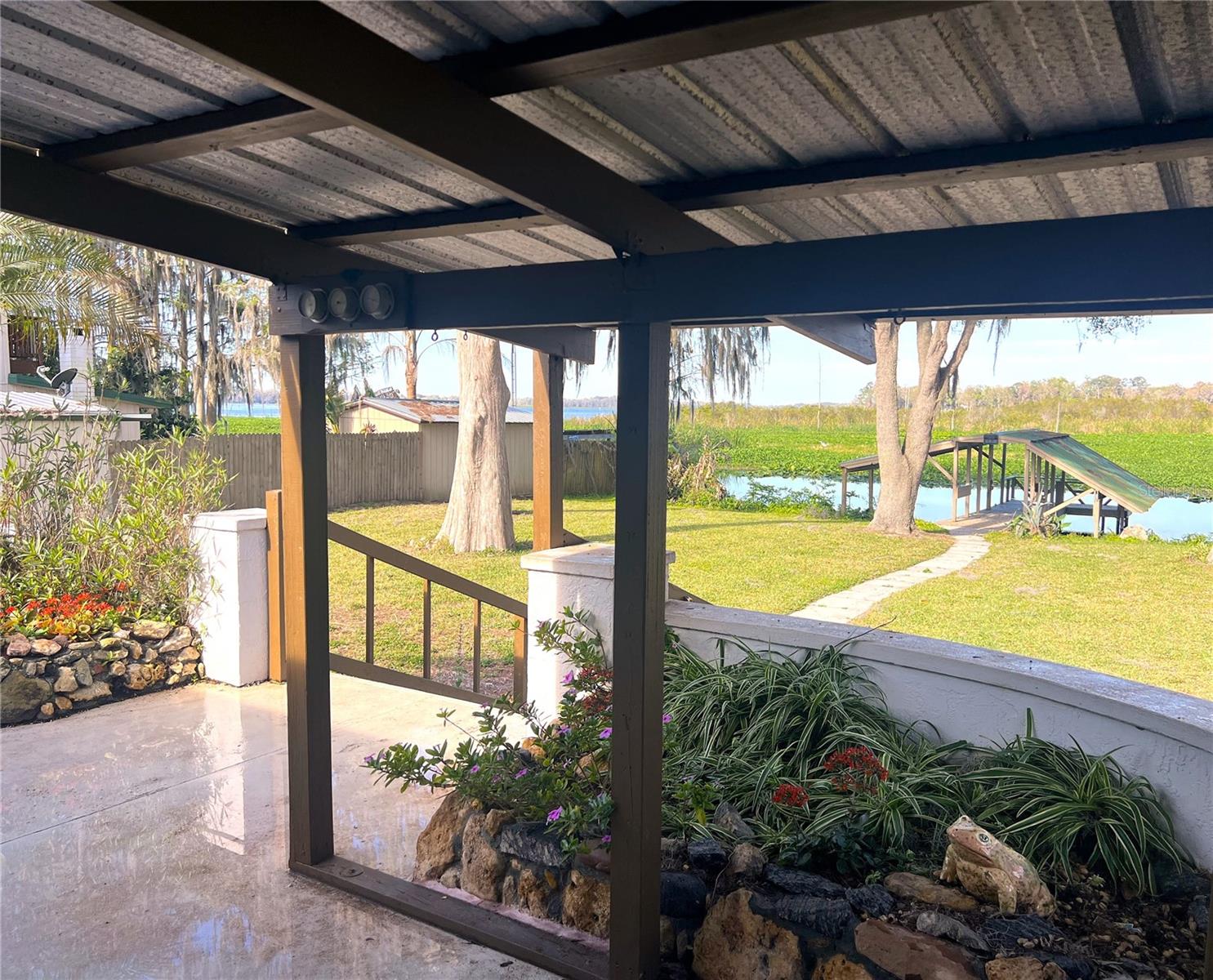 Image 35 of 40 For 7961 Riverbend Road