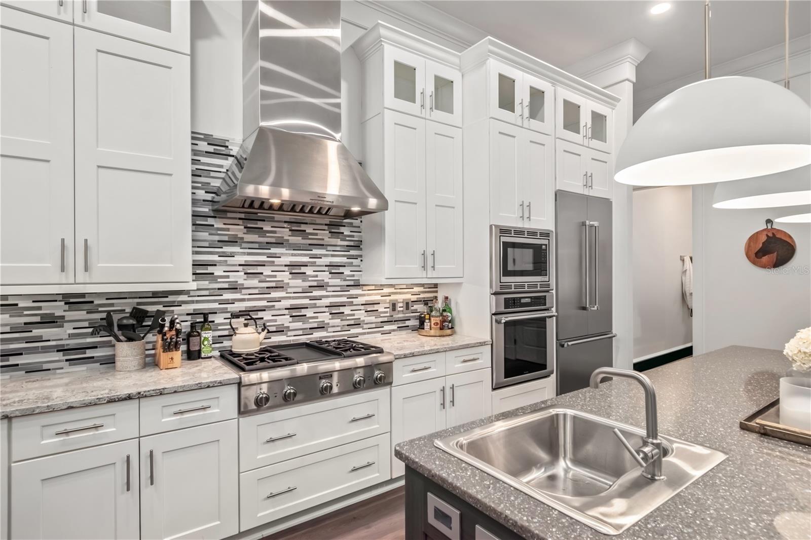 Image 18 of 55 For 3272 77th Avenue