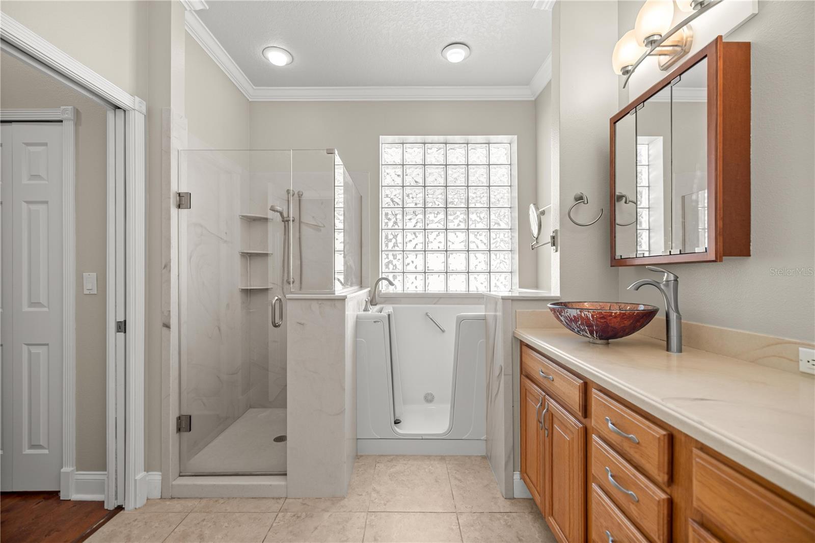 Image 20 of 40 For 5117 River Edge Lane