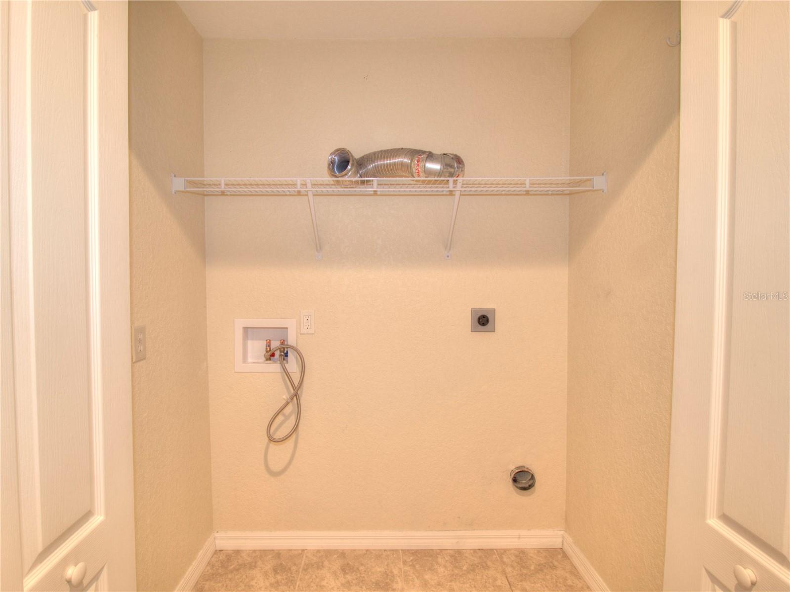 Image 16 of 20 For 13 Hemlock Trace Court