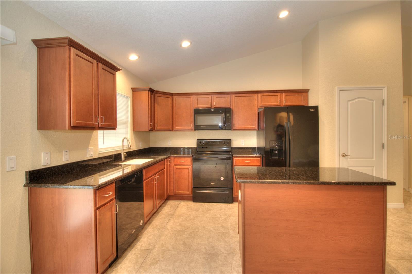 Image 4 of 20 For 13 Hemlock Trace Court