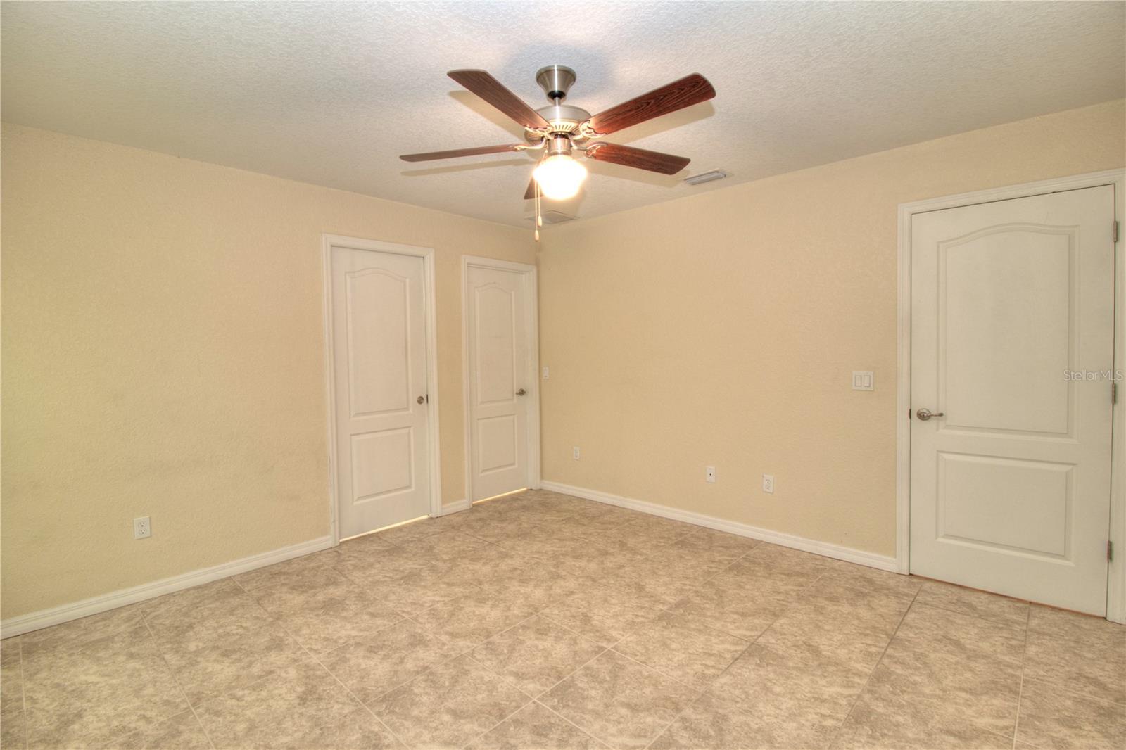 Image 8 of 20 For 13 Hemlock Trace Court