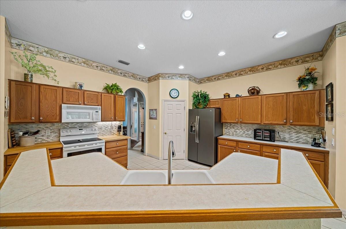 Image 11 of 52 For 16731 181st Terrace