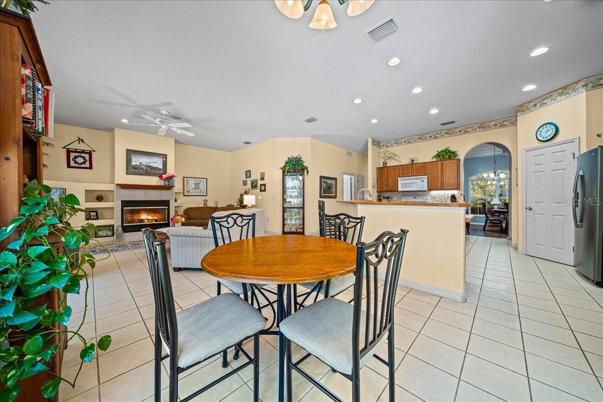 Image 14 of 52 For 16731 181st Terrace