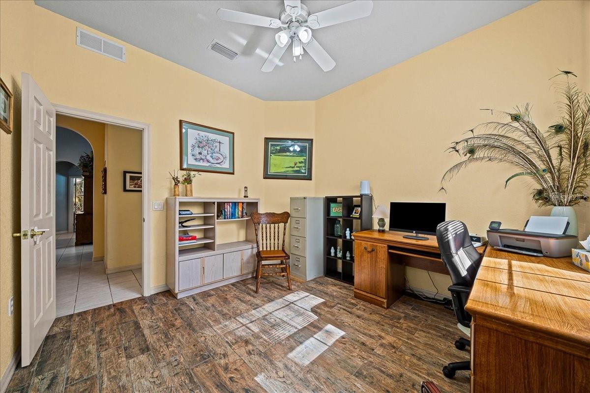 Image 25 of 52 For 16731 181st Terrace