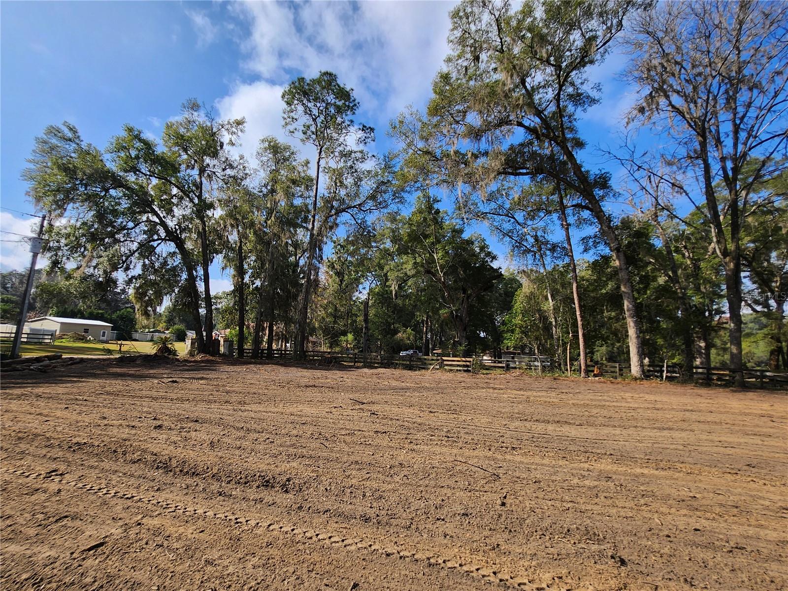 Image 12 of 18 For 00 130th Place