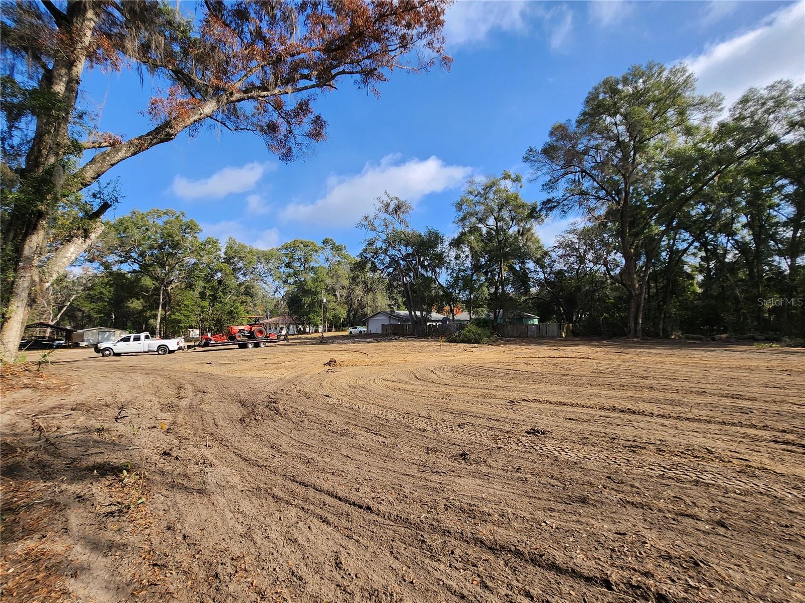 Image 6 of 18 For 00 130th Place