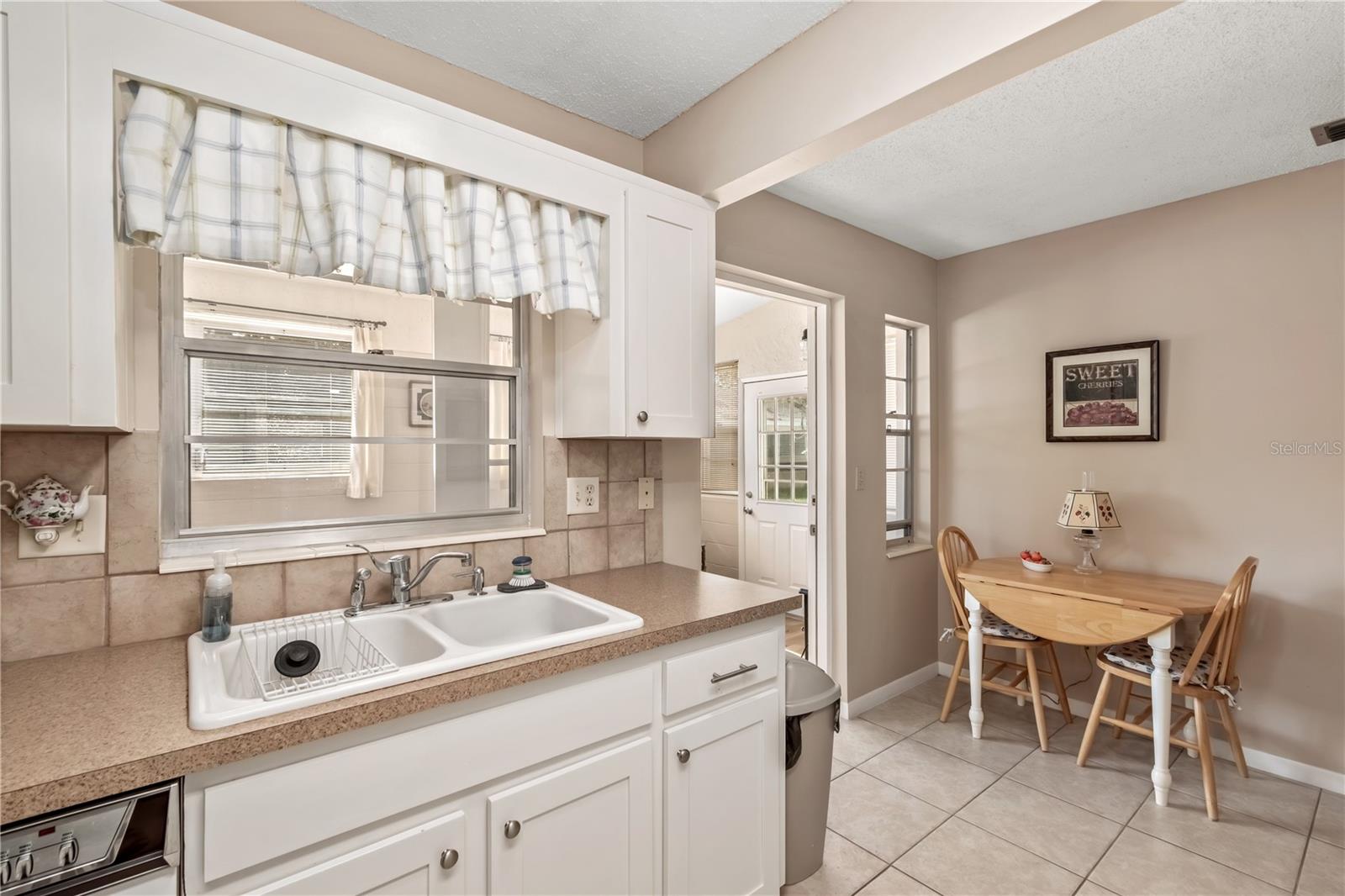 Image 18 of 35 For 8650 94th Lane C