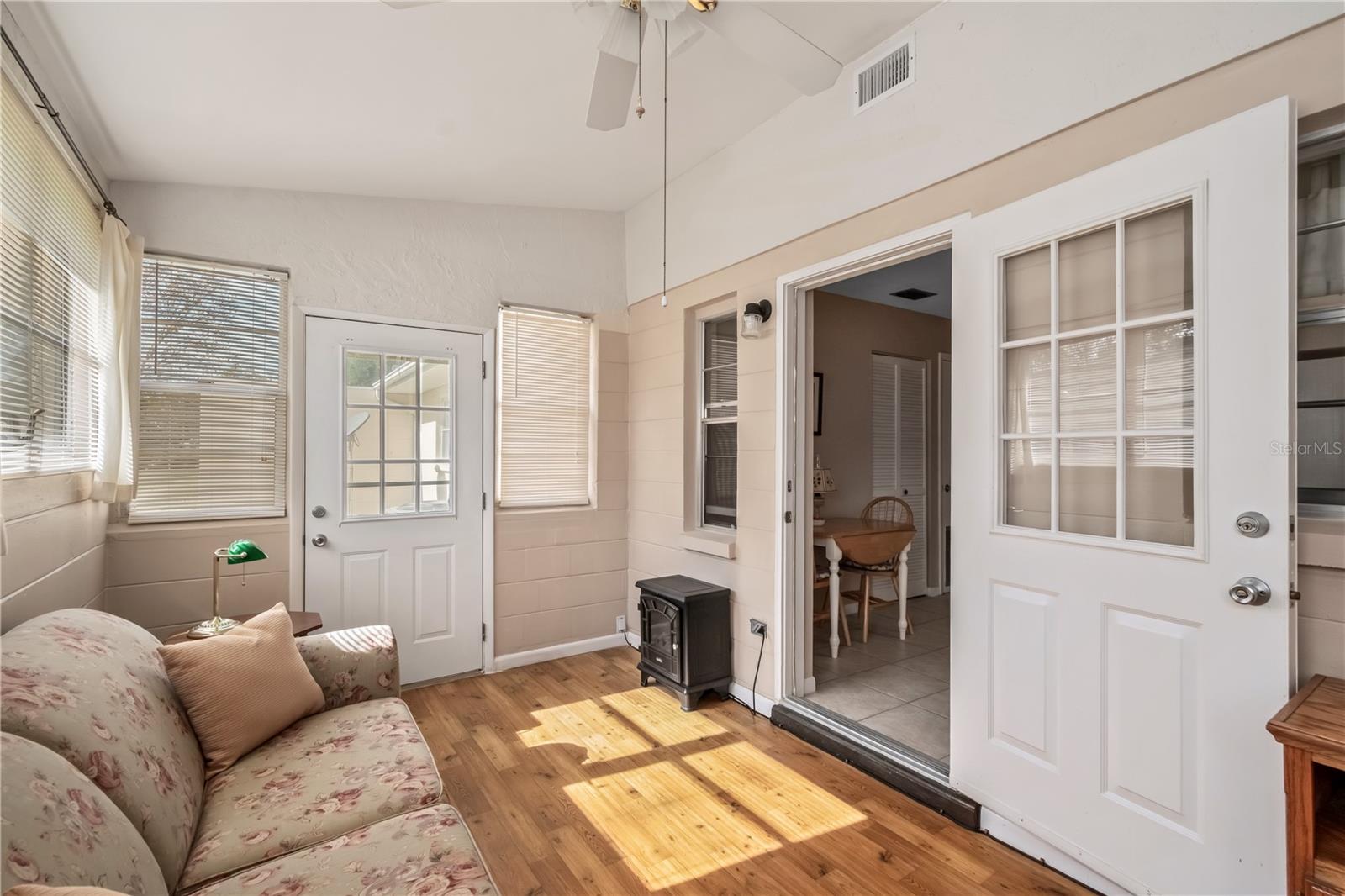 Image 21 of 35 For 8650 94th Lane C