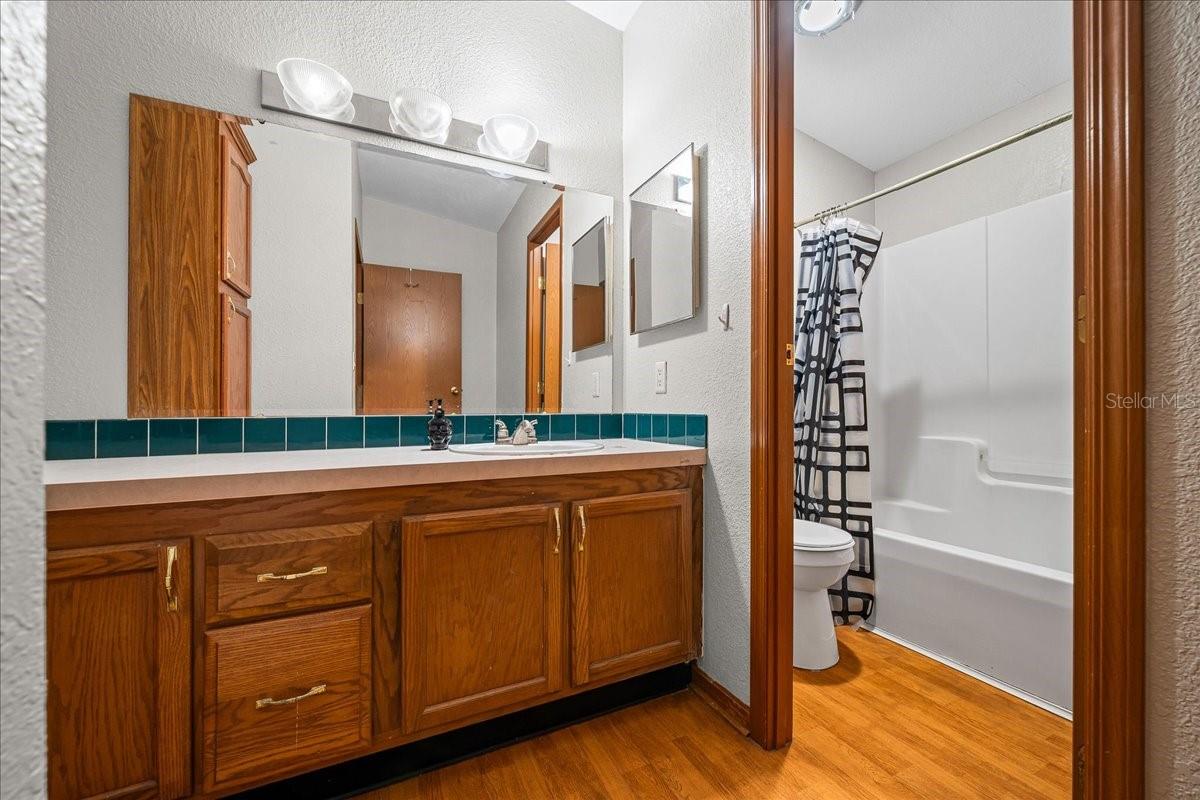 Image 17 of 33 For 6422 142nd Place