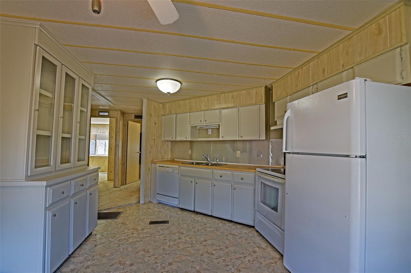 Image 25 of 43 For 7452 135th Street