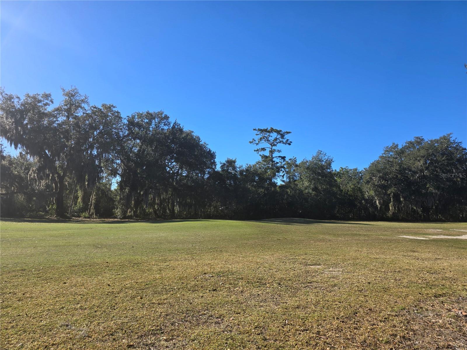 Image 17 of 27 For Red Bay Court