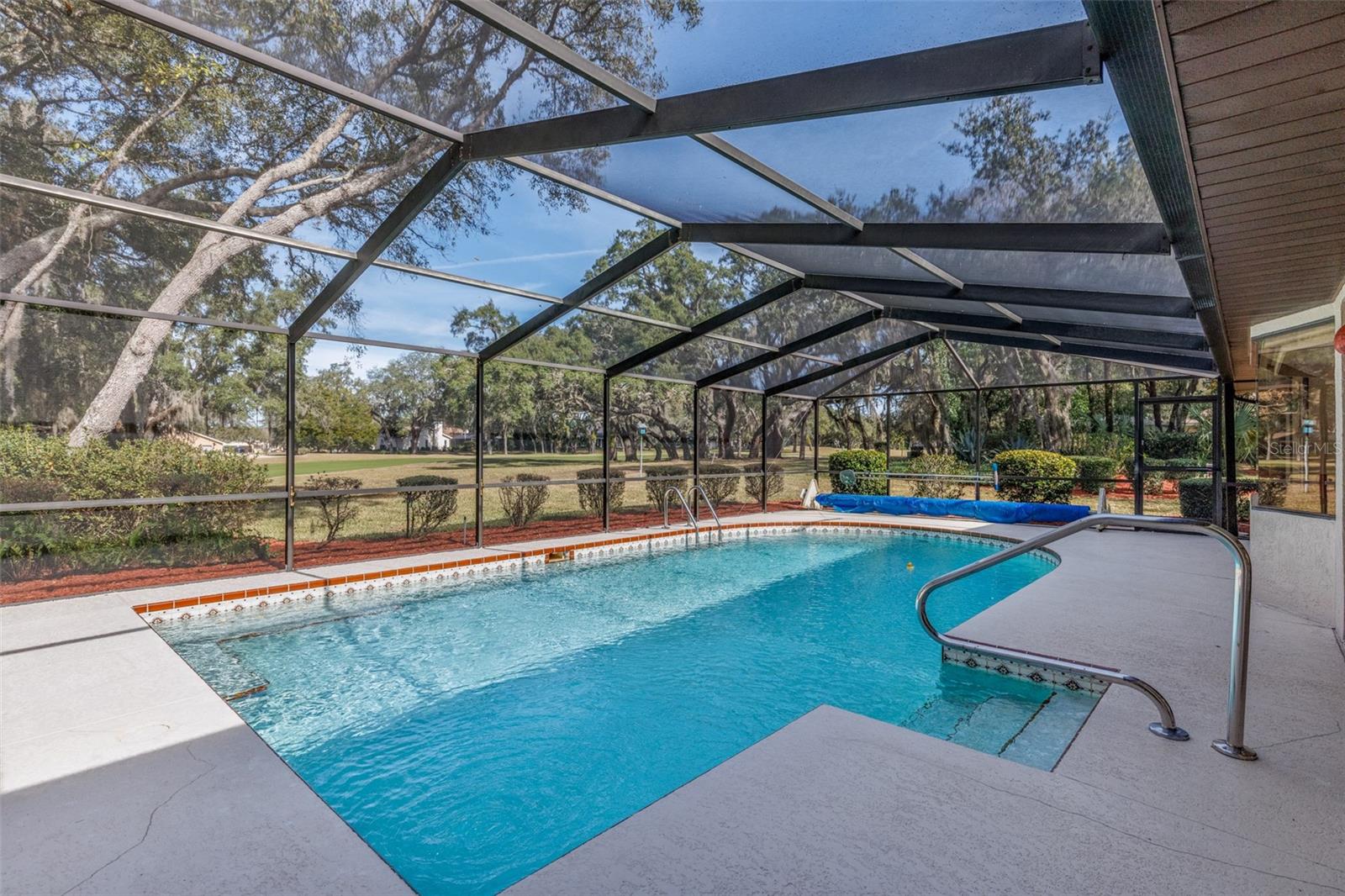 Image 18 of 55 For 115 Ireland Court