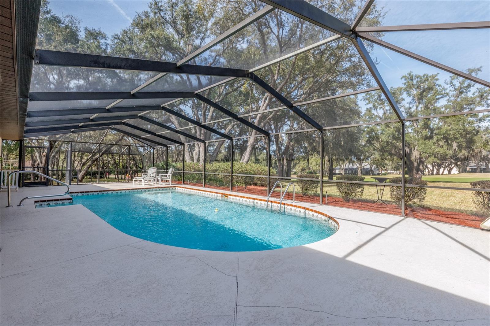 Image 21 of 55 For 115 Ireland Court