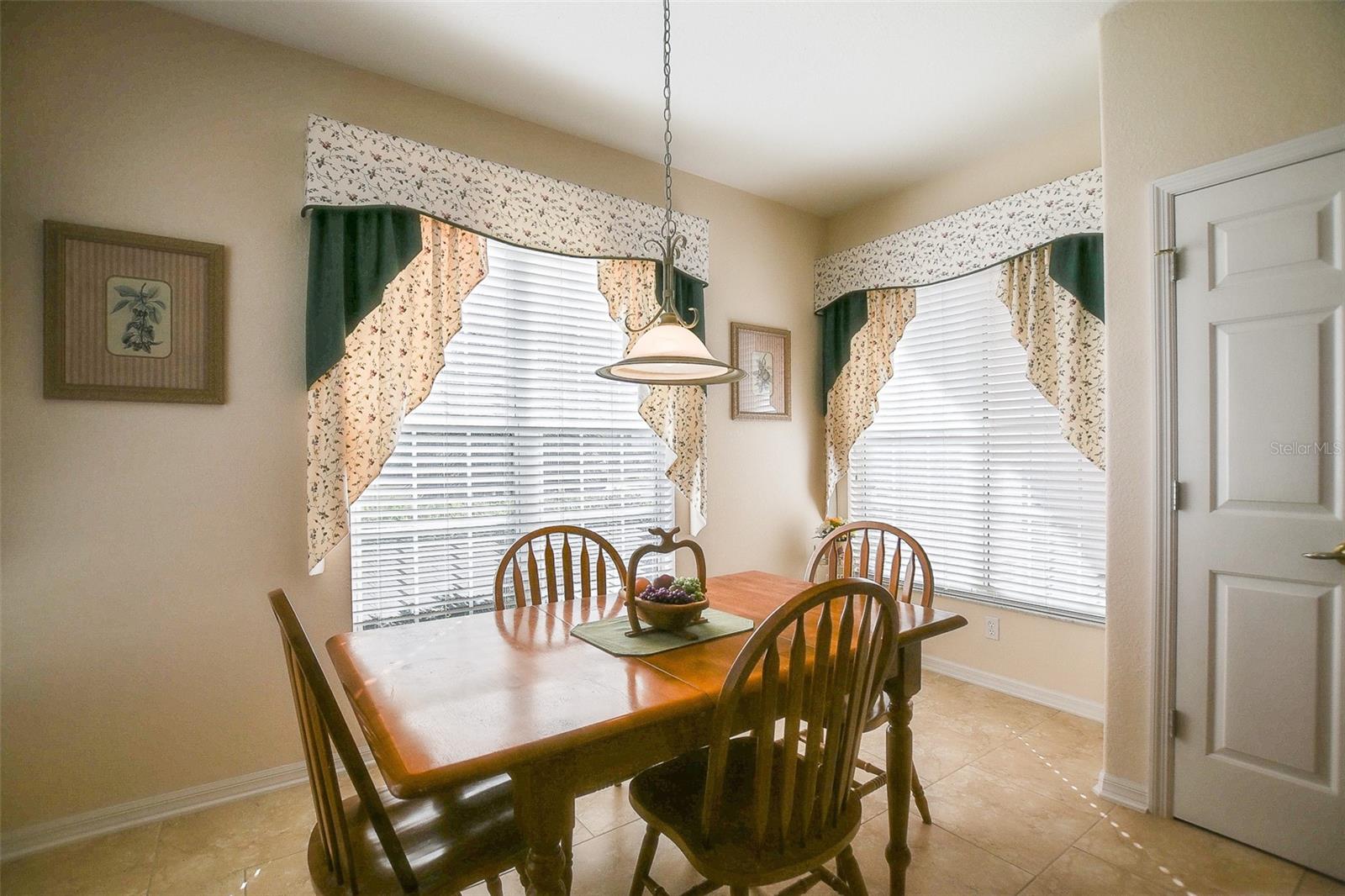 Image 21 of 47 For 9495 130th Place Road