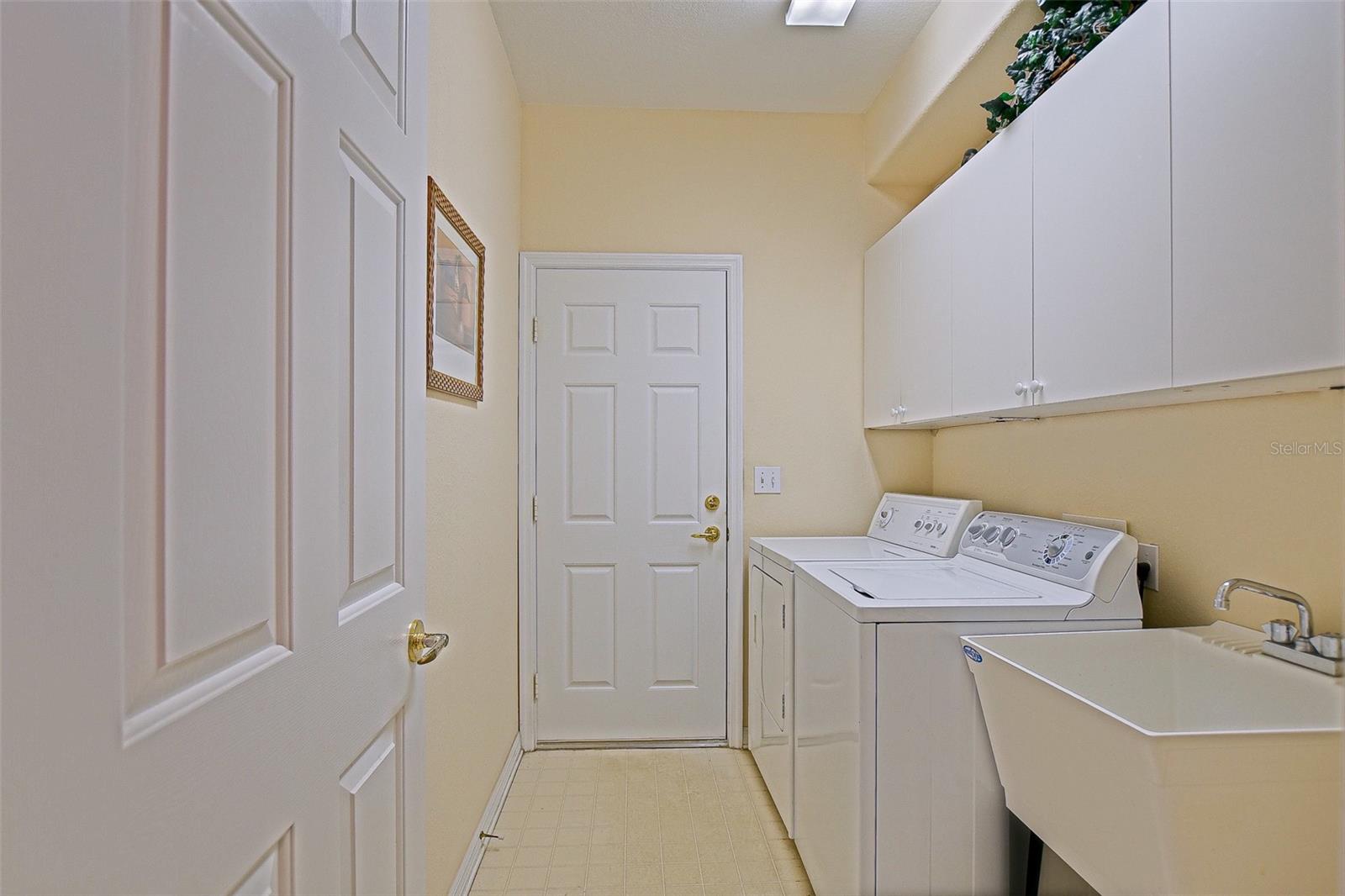 Image 31 of 47 For 9495 130th Place Road