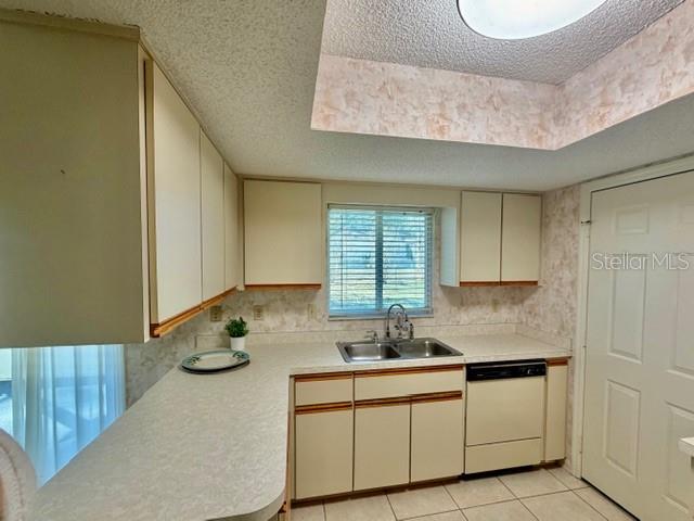 Image 5 of 19 For 10740 62nd Avenue Road