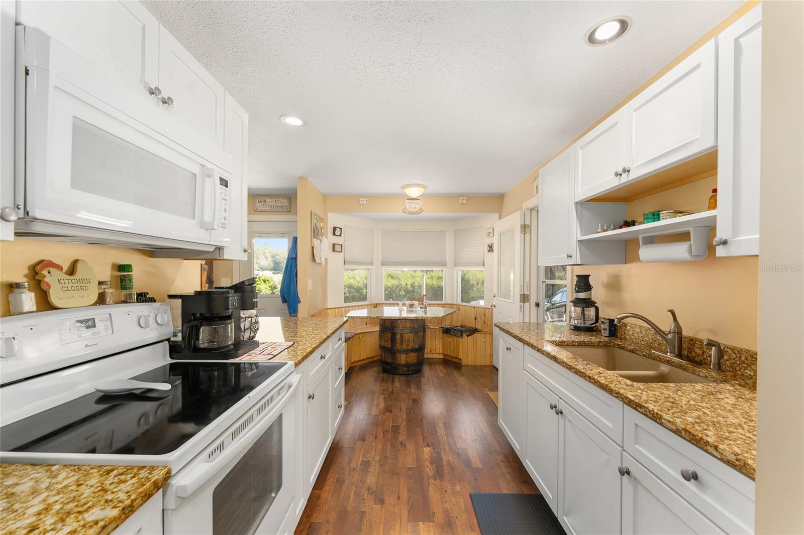 Image 23 of 47 For 4960 195th Avenue