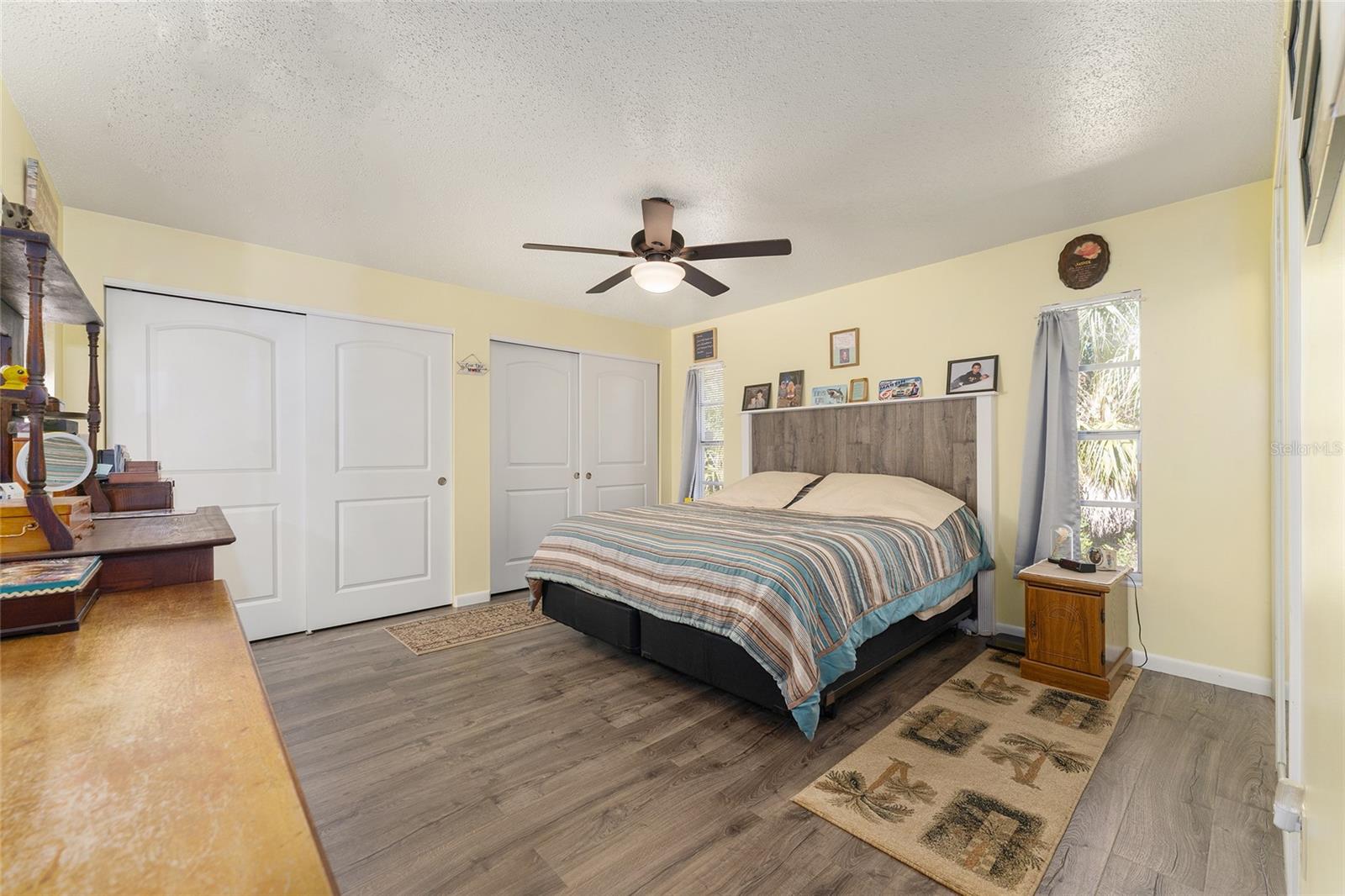 Image 26 of 47 For 4960 195th Avenue