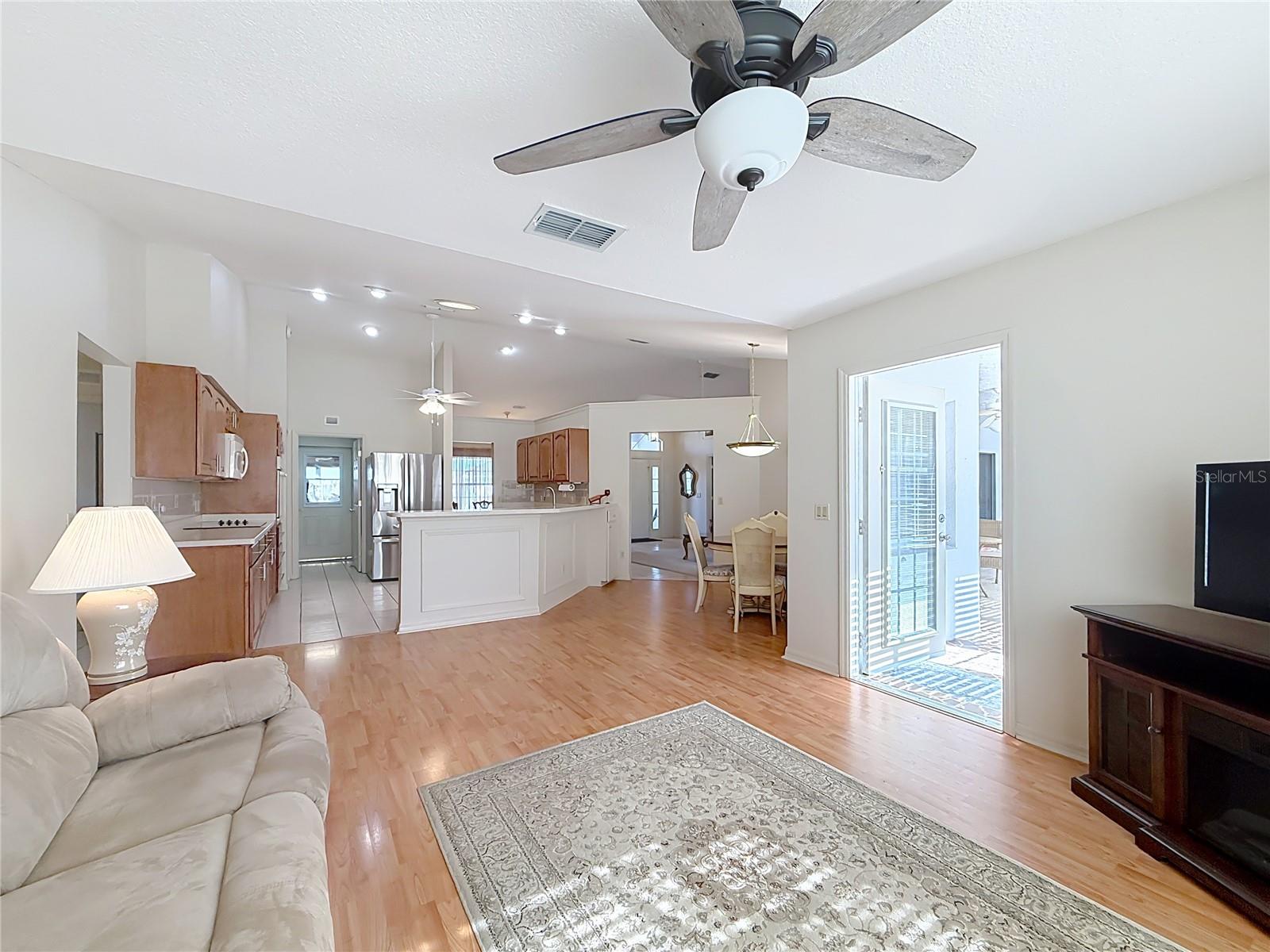 Image 24 of 73 For 11078 175th Place