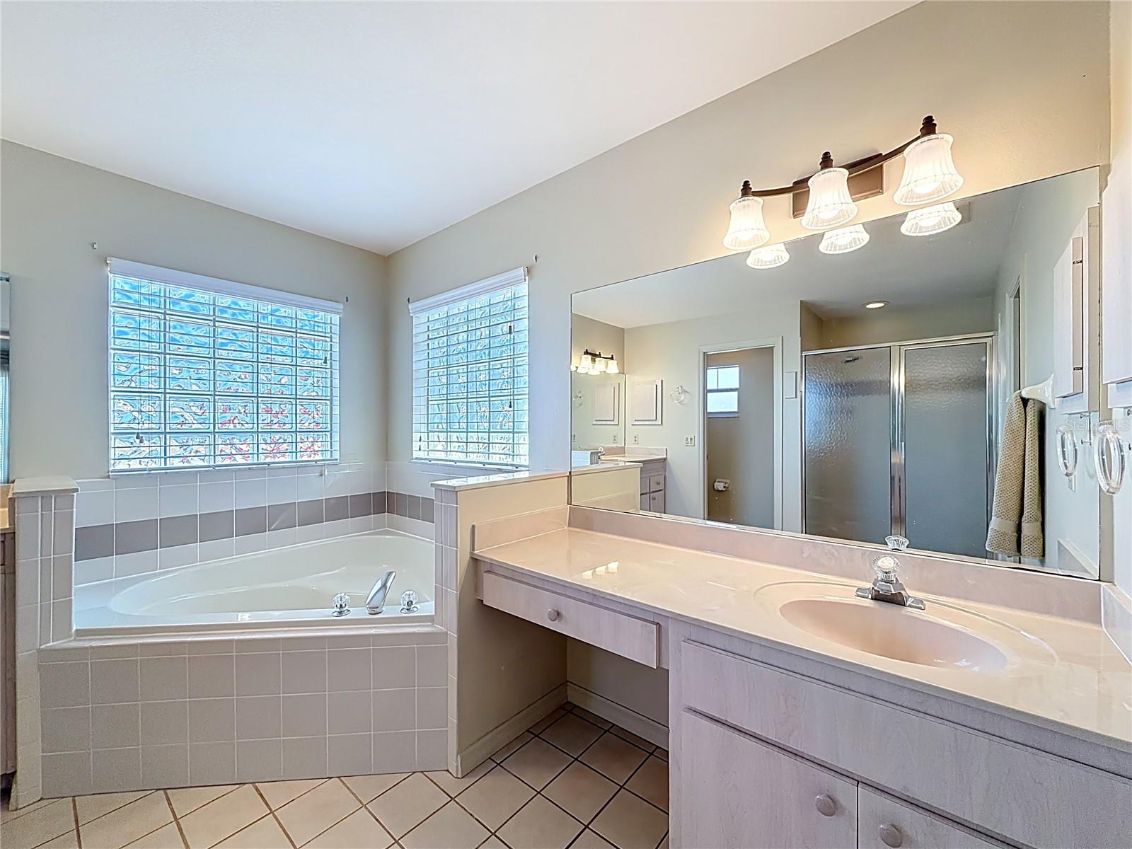 Image 32 of 73 For 11078 175th Place