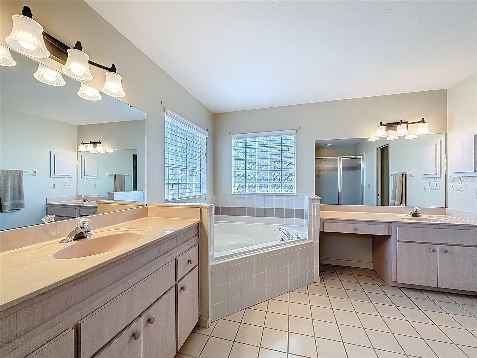 Image 34 of 73 For 11078 175th Place