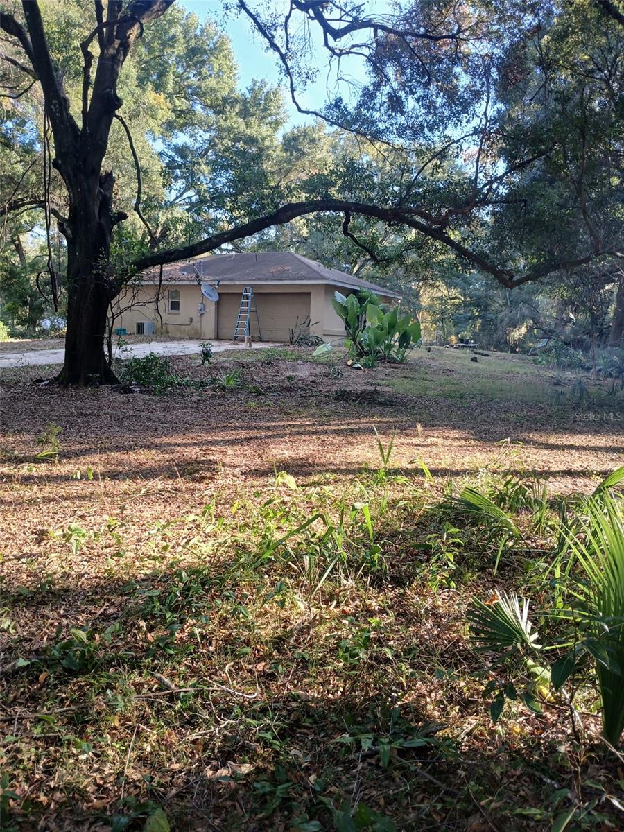 Image 4 of 8 For 1060 Ne 189th Ln Lane