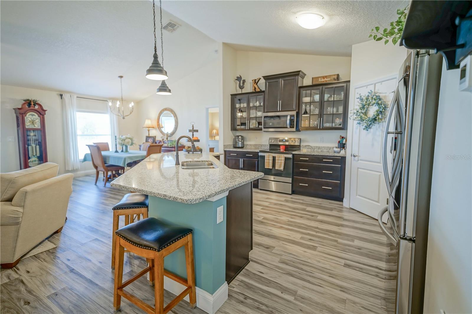 Image 18 of 59 For 5041 90th Place