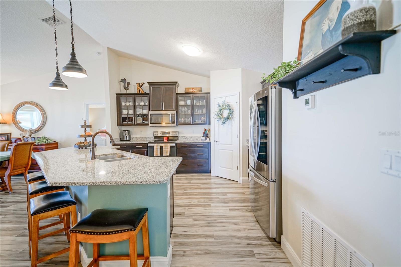 Image 21 of 59 For 5041 90th Place