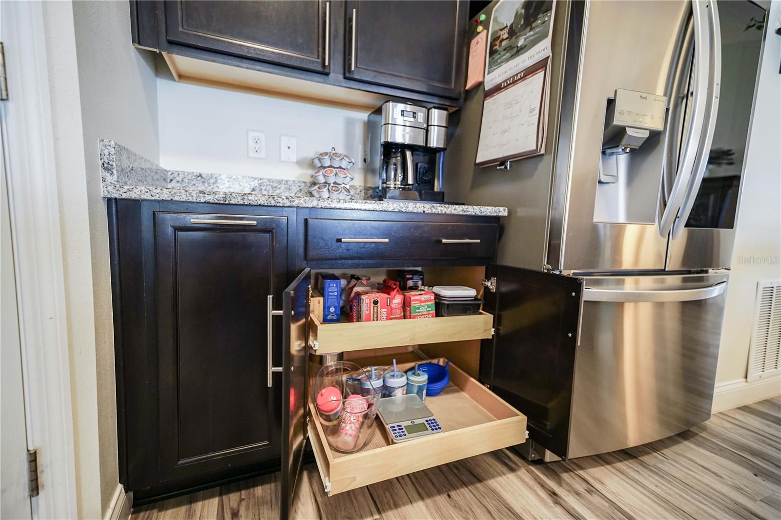 Image 24 of 59 For 5041 90th Place