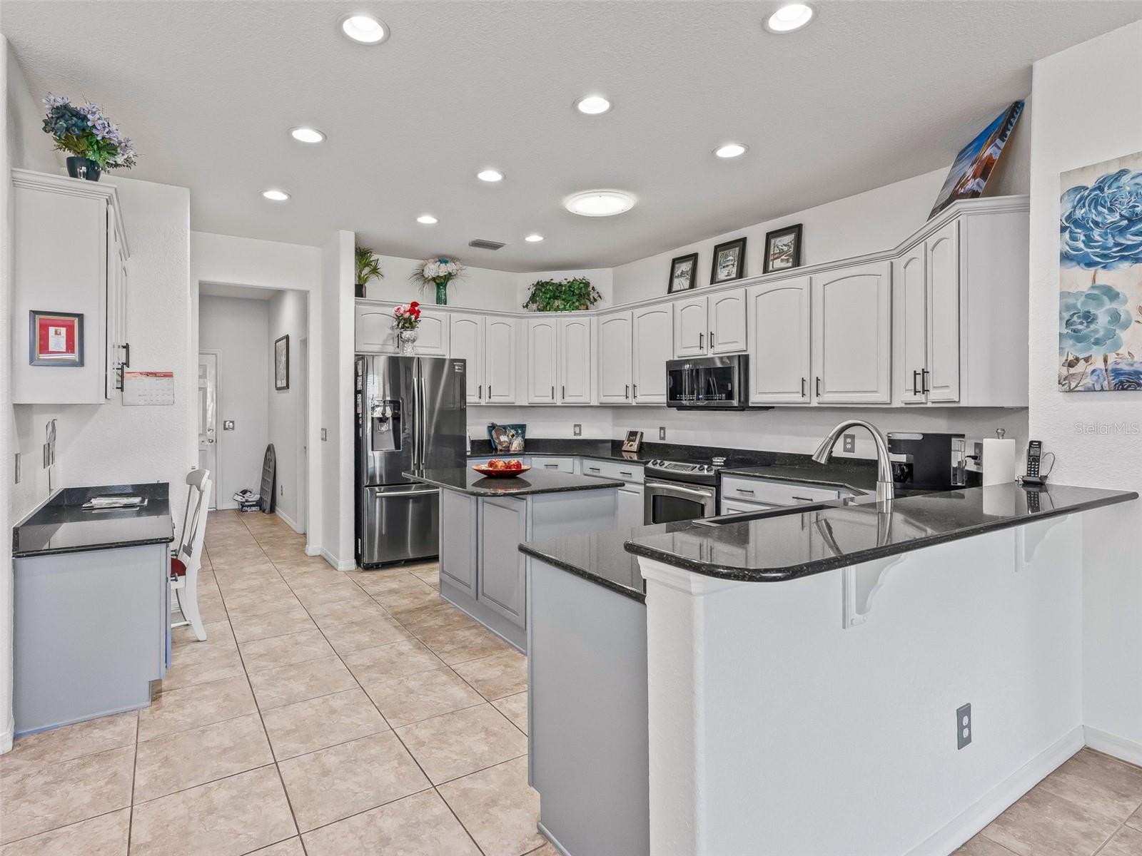 Image 17 of 46 For 9052 130th Loop