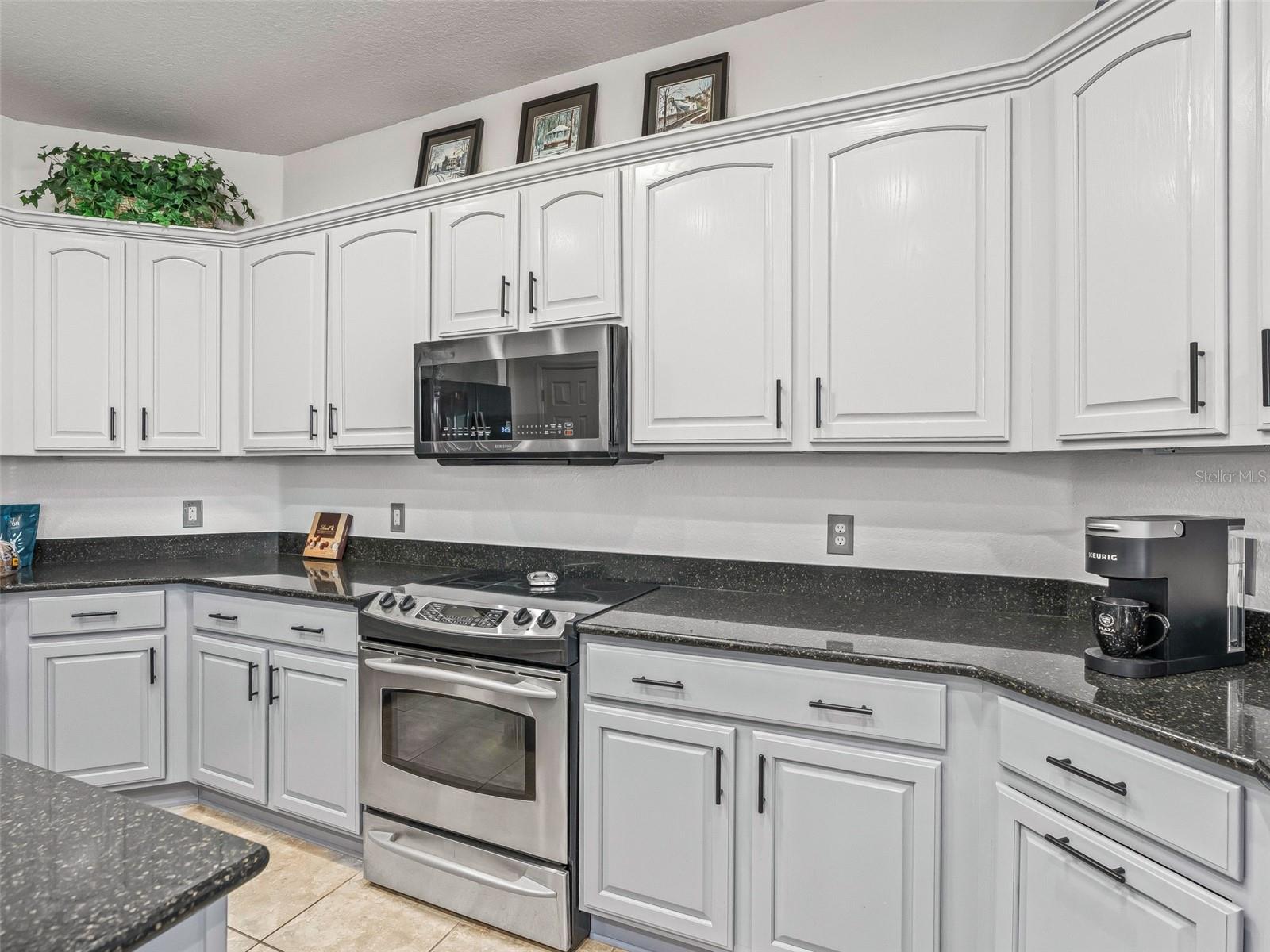 Image 19 of 46 For 9052 130th Loop