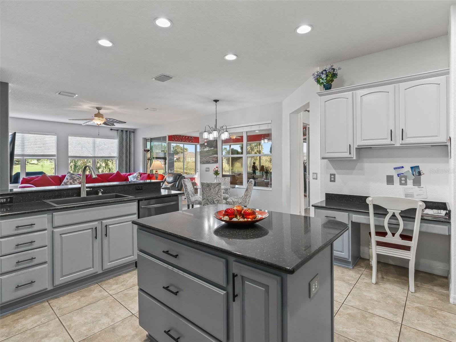 Image 21 of 46 For 9052 130th Loop