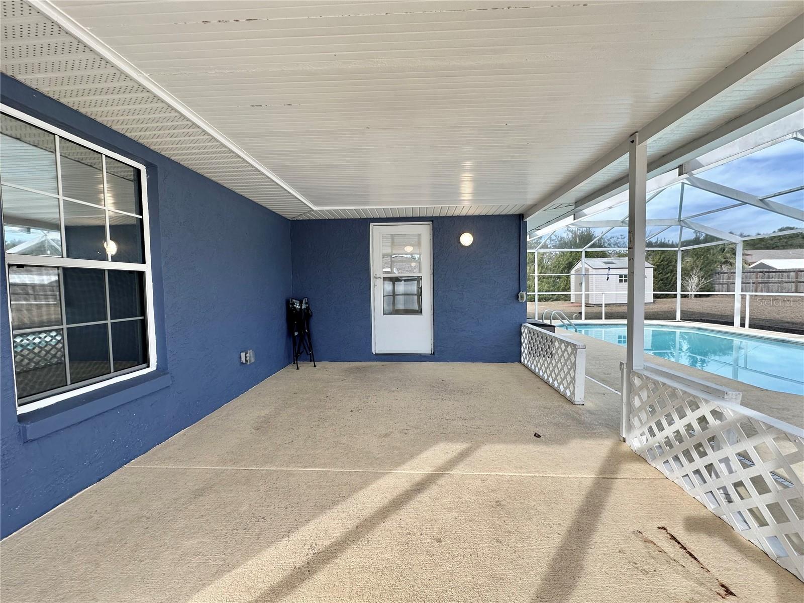 Image 8 of 29 For 12051 84th Avenue