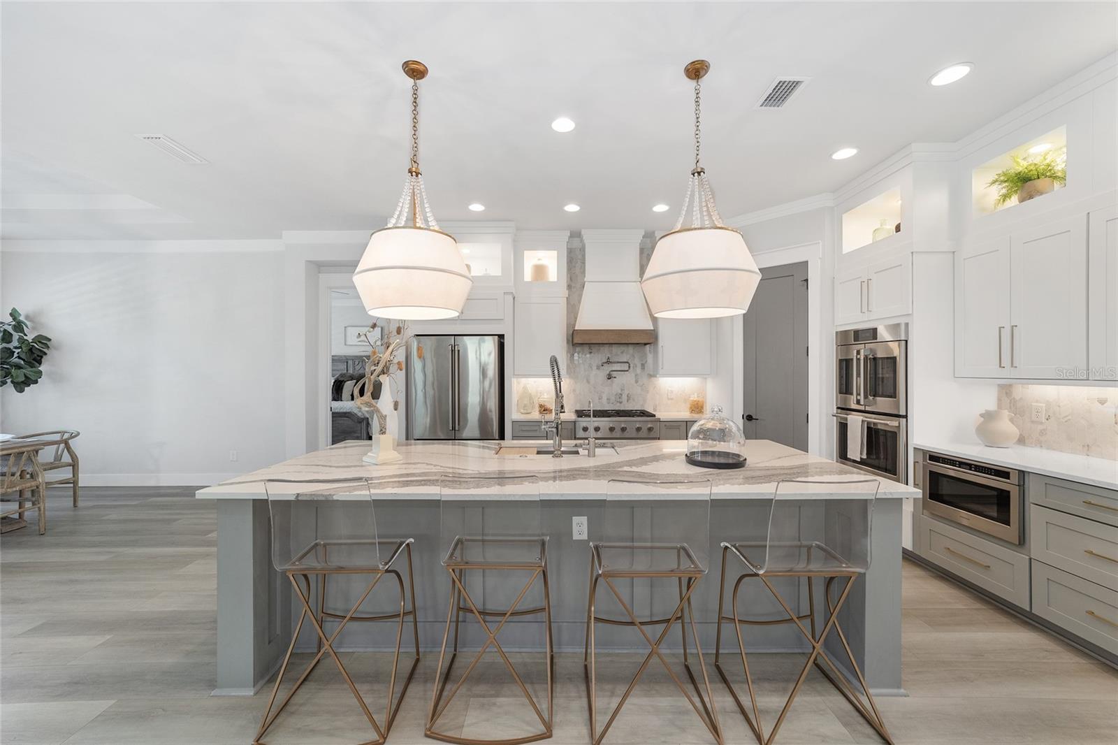 Image 31 of 80 For 11096 38th Boulevard