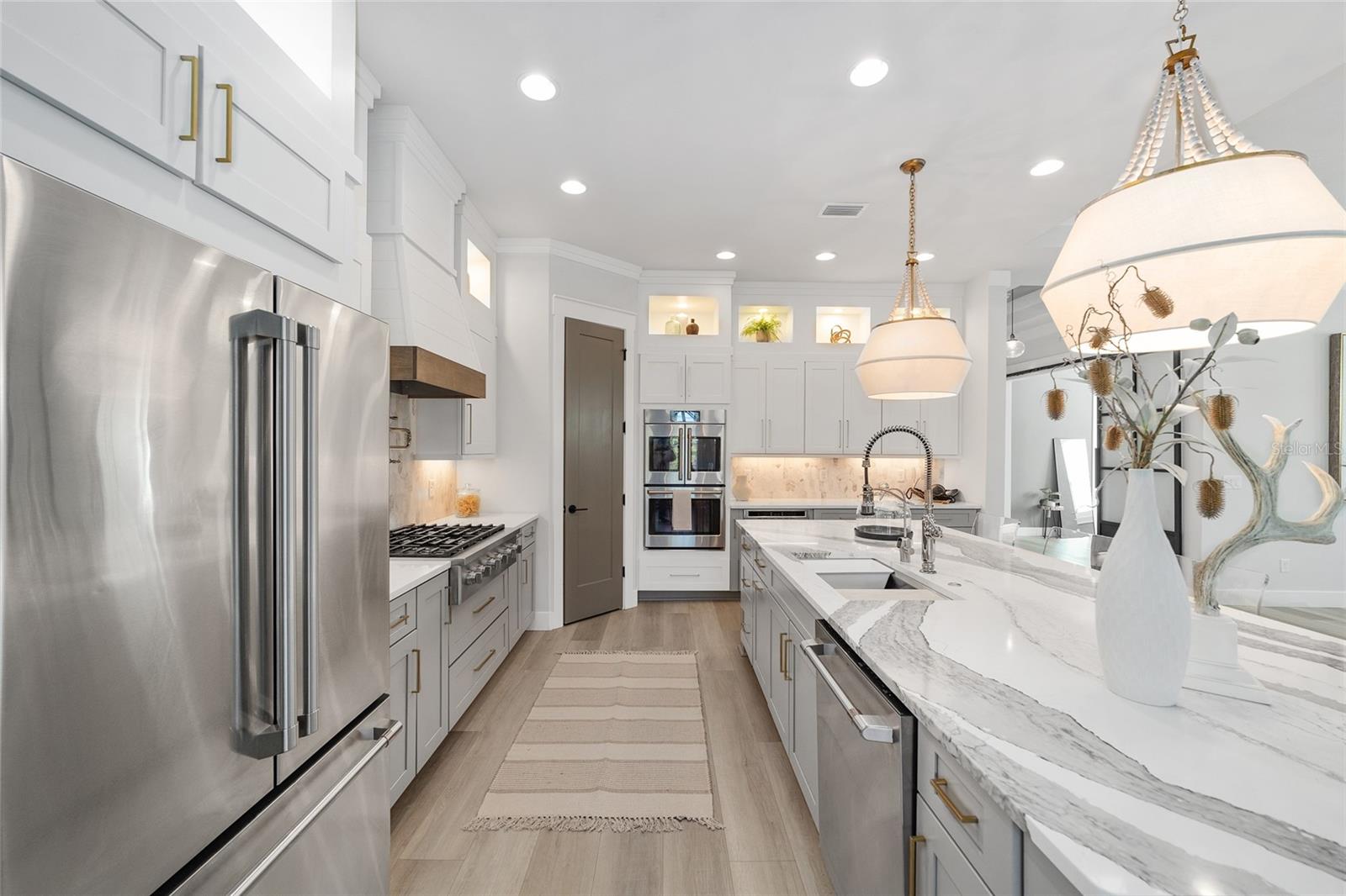 Image 37 of 80 For 11096 38th Boulevard