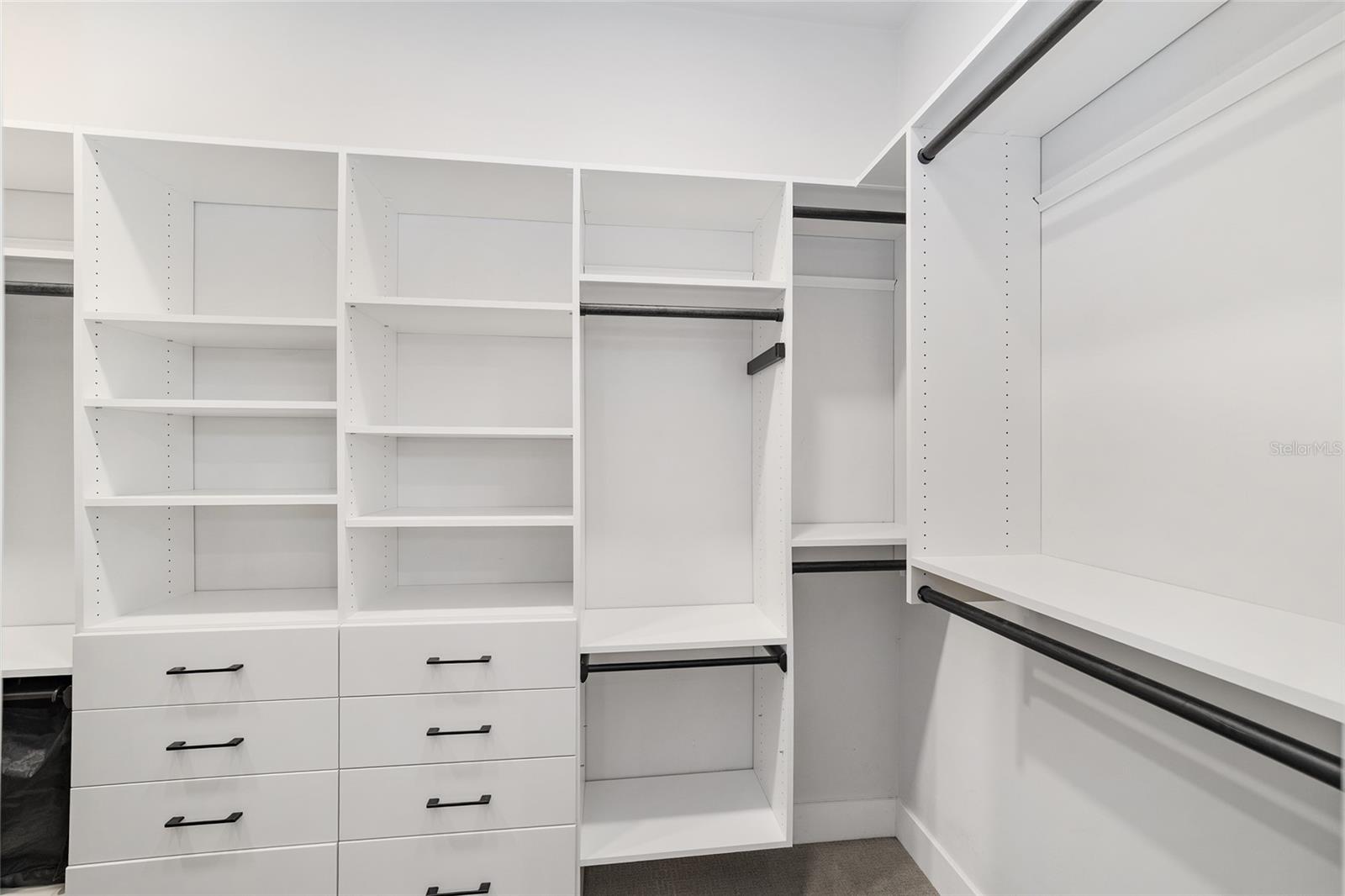 Image 46 of 80 For 11096 38th Boulevard