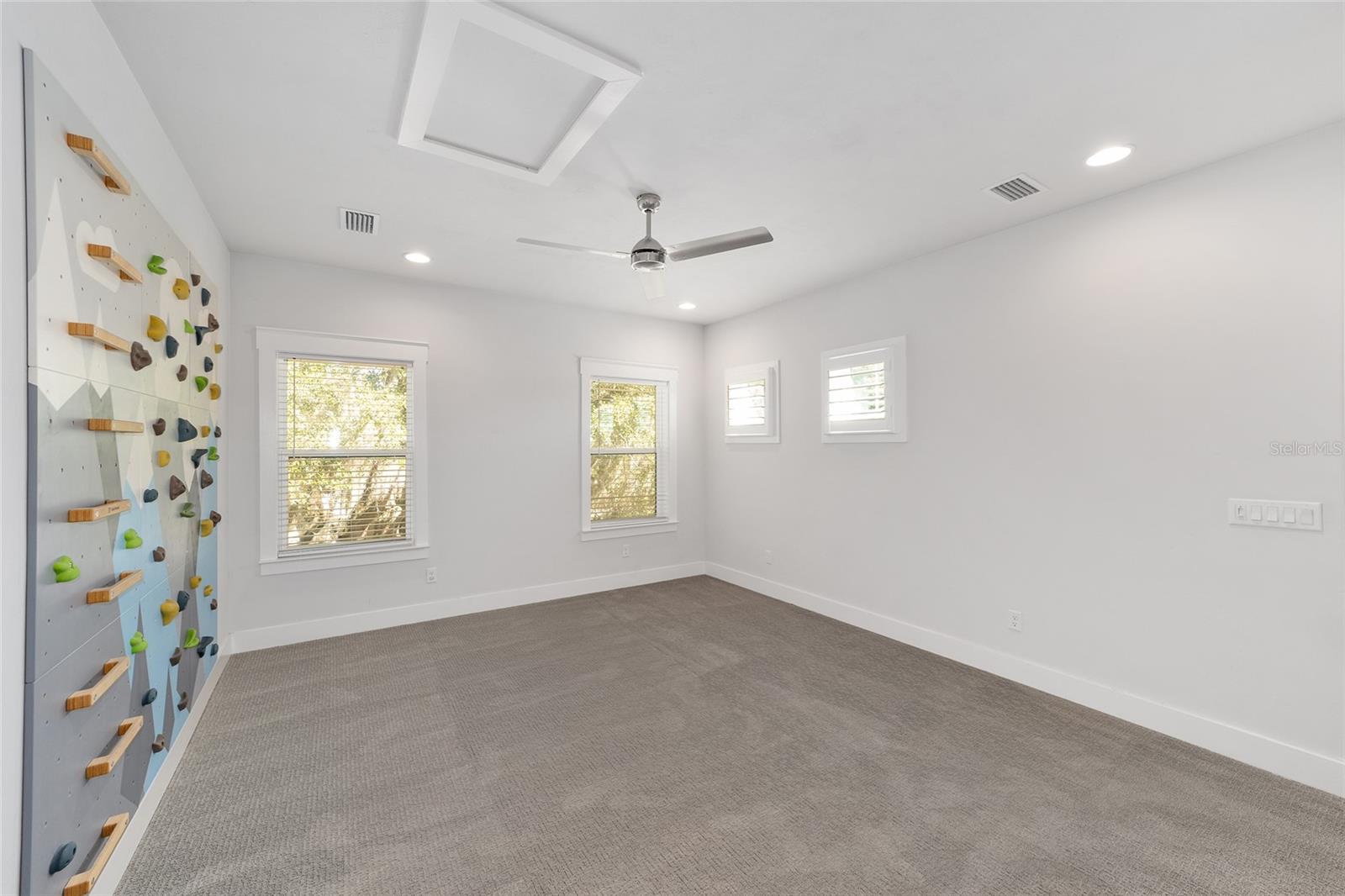 Image 49 of 80 For 11096 38th Boulevard