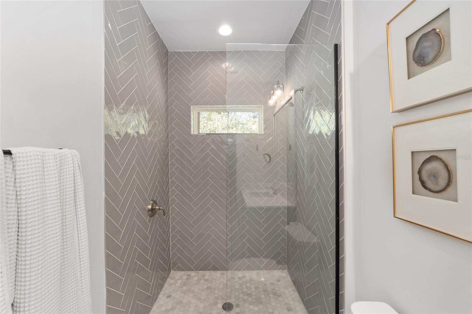 Image 54 of 80 For 11096 38th Boulevard