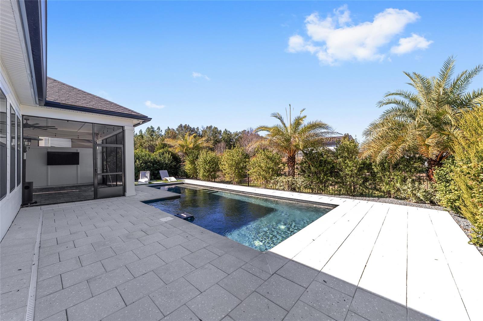 Image 60 of 80 For 11096 38th Boulevard