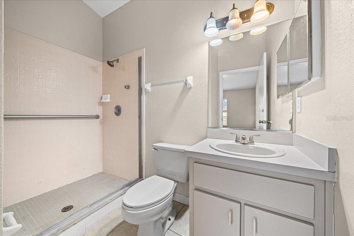 Image 13 of 50 For 2851 64 Lane