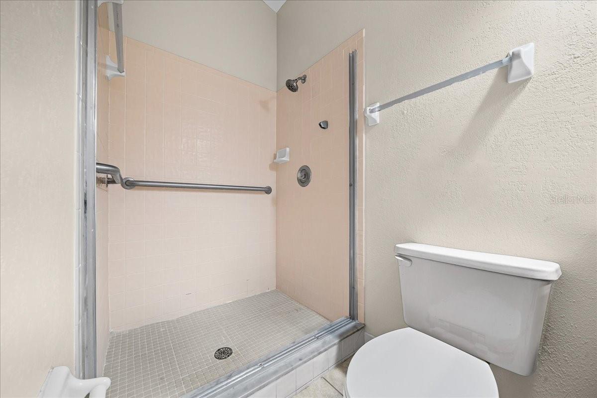 Image 14 of 50 For 2851 64 Lane