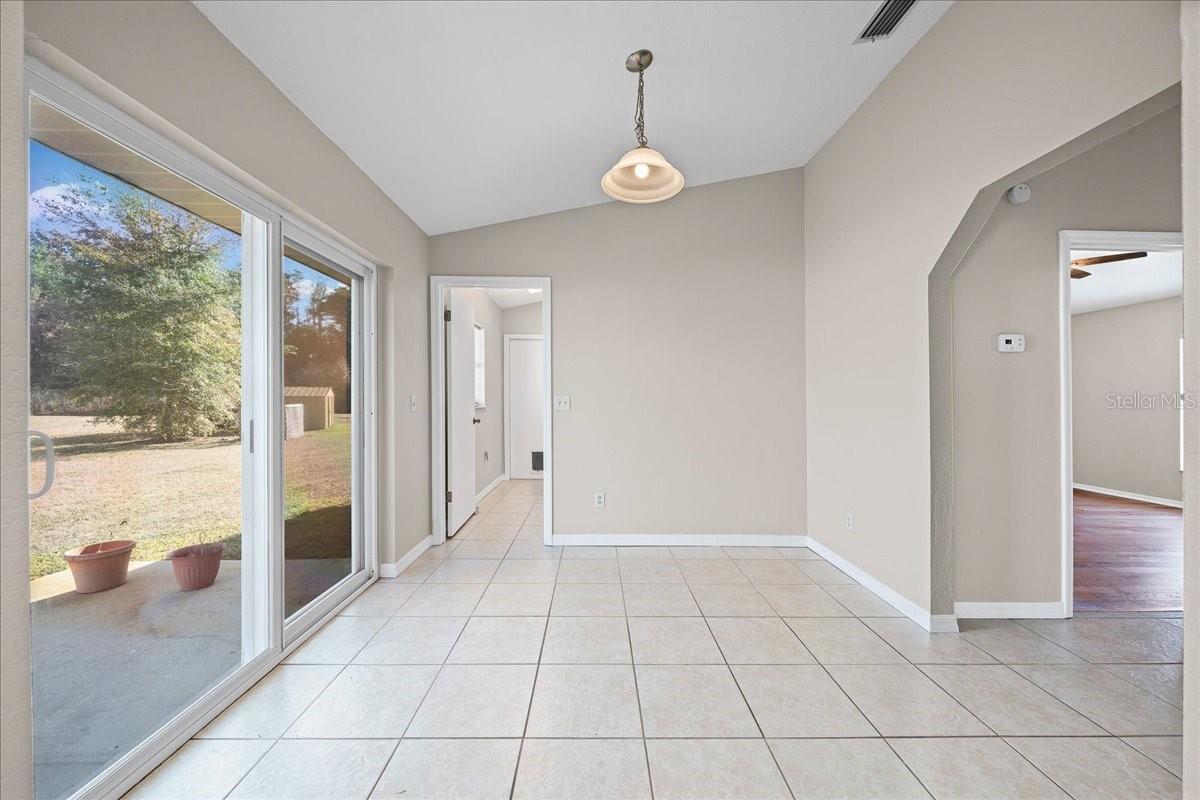 Image 20 of 50 For 2851 64 Lane